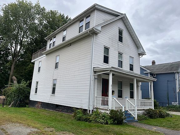 3rd image of 41 Carew St