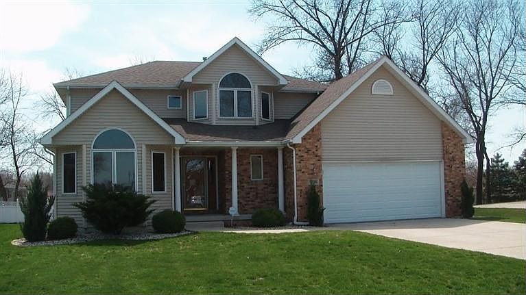 1st image of 3738 Higgins Park South St
