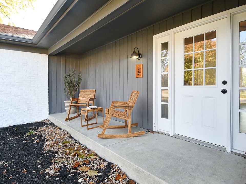 1st image of 19 Danridge Dr