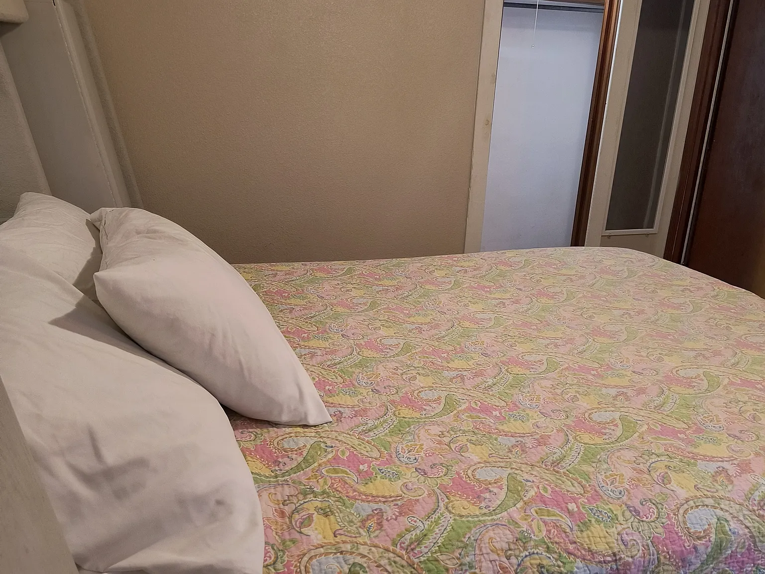 2 bed, $800 — Photo 3