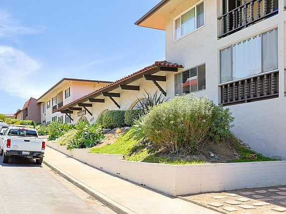 3rd image of 4514 3rd St Unit 9
