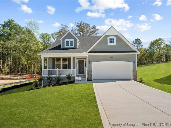 458 Pinnacle Ct, Raeford, NC 28376
