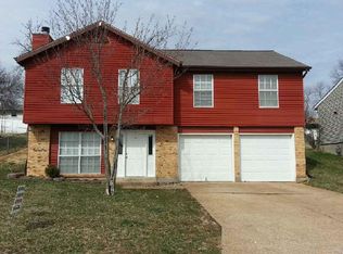 2519 Weymouth Dr, High Ridge, MO 63049