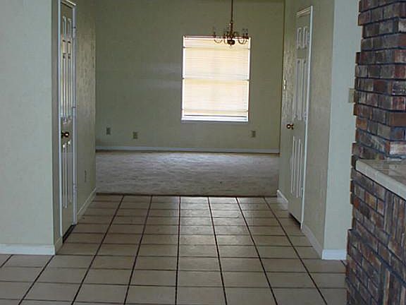 4th image of 15018 Grassington Dr