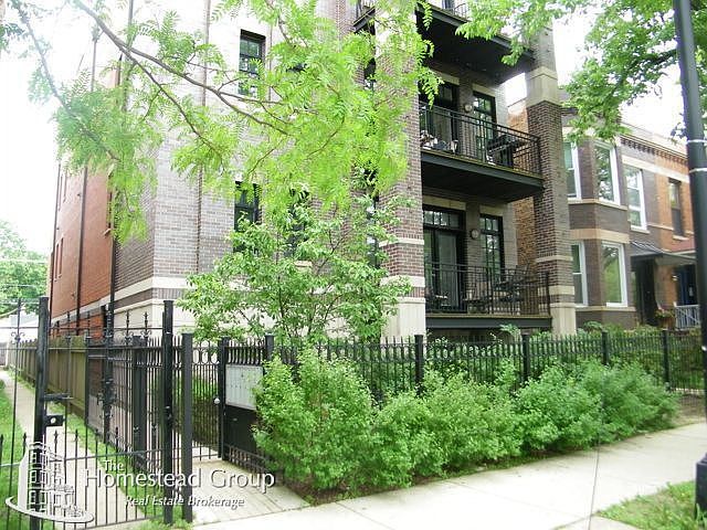 1st image of 4325 N Ashland Ave #1R4325