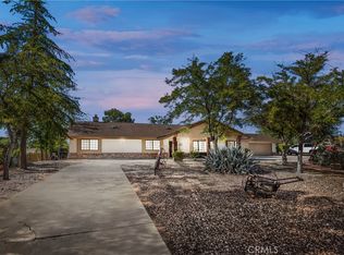 19151 Lenca Rd, Apple Valley, CA 92307