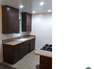 8937 Menlo Ave, Los Angeles, CA 90044
