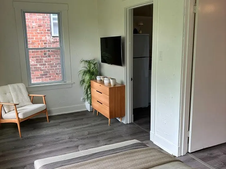 1613 Aurelius St #2 — Photo 19