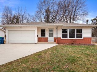 1316 N 4th Ave, Wausau, WI 54401