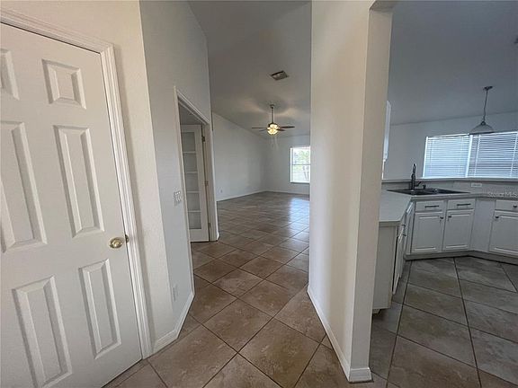 2nd image of 2223 Rio De Janeiro Ave