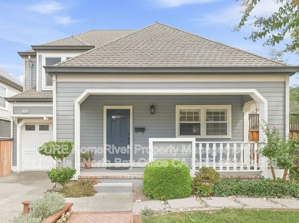 2360 Battersea St, Santa Rosa, CA 95403
