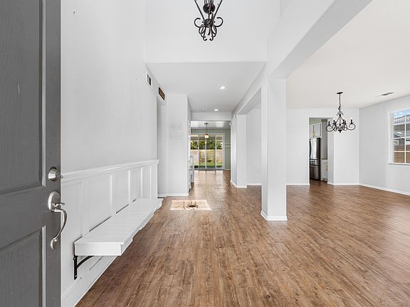 3rd image of 6059 W Avenue K9