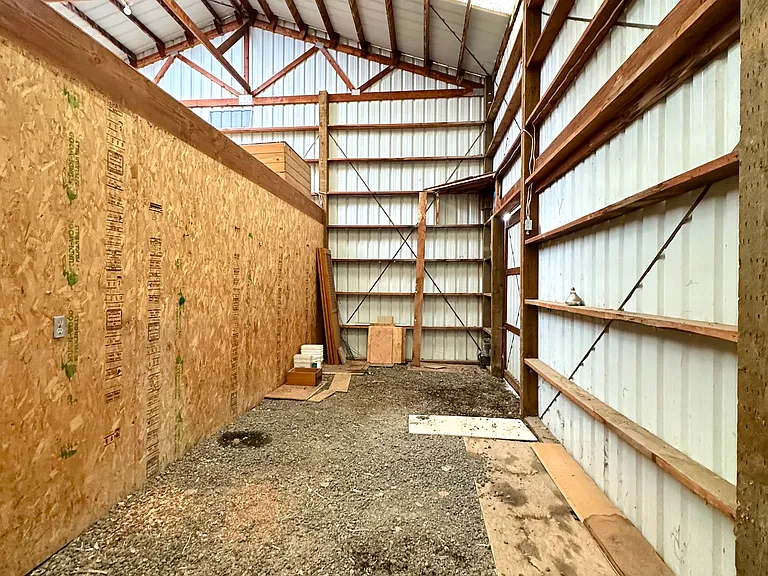 333 SW 35th St — Photo 19