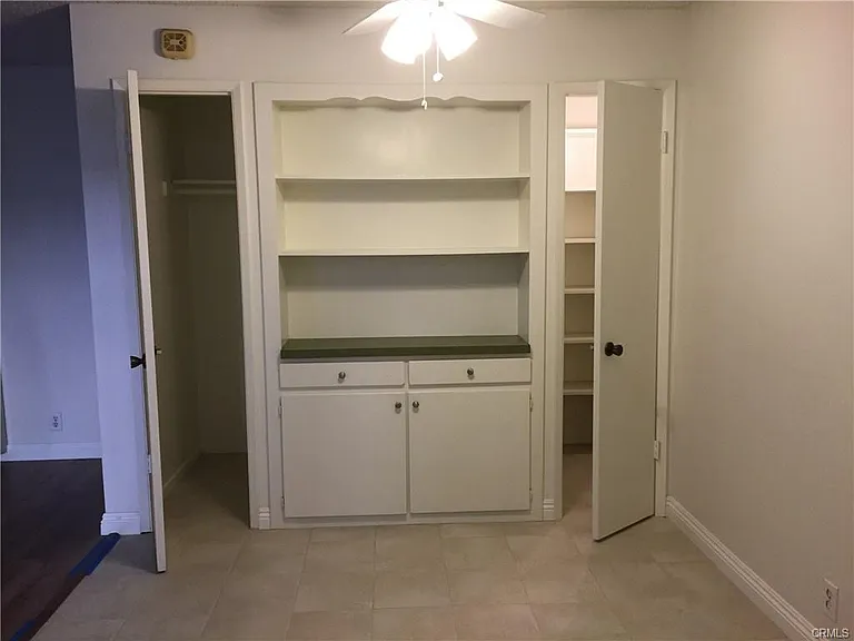 2501 W Redondo Beach Blvd — Photo 9