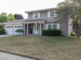 104 Heather Ridge Rd, Battle Creek, MI 49017