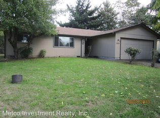 1215 Echo Hollow Rd, Eugene, OR 97402