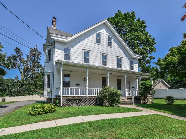 114 Sea Cliff Ave Unit 1, Glen Cove, NY 11542