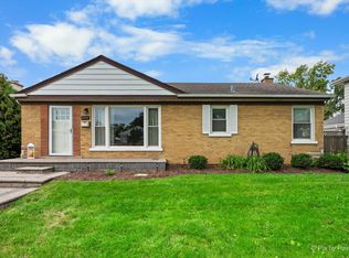 8048 N Ozanam Ave, Niles, IL 60714