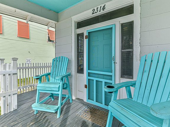4th image of 2314 31st St