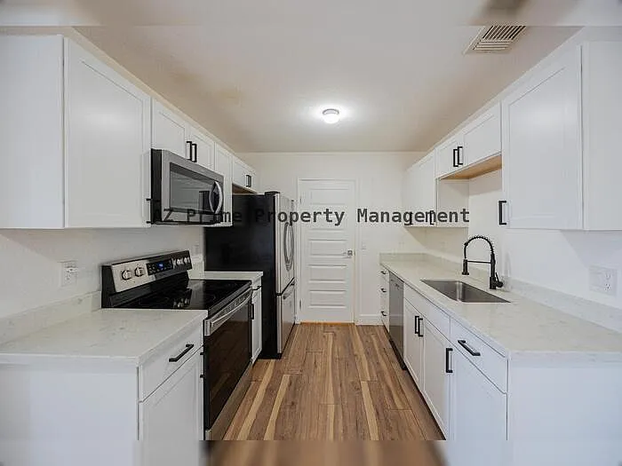 3511 E Baseline Rd #1010 — Photo 10
