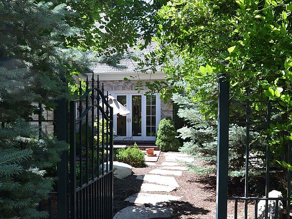 3rd image of 2036 E Normandywoods Ct