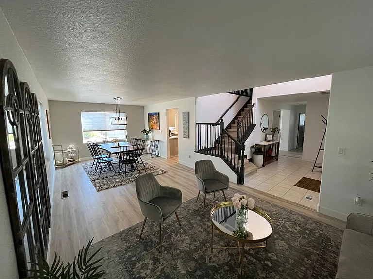 Loma Verde Dr — Photo 33
