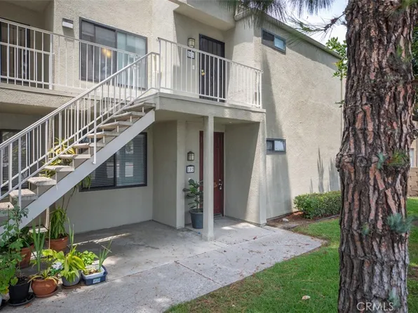 17722 Sergio Cir APT 102, Huntington Beach, CA 92647