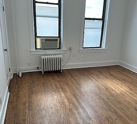 2nd image of 1095 Bushwick Ave #4D