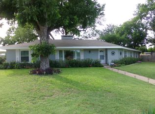 5408 Andrea Ct, River Oaks, TX 76114