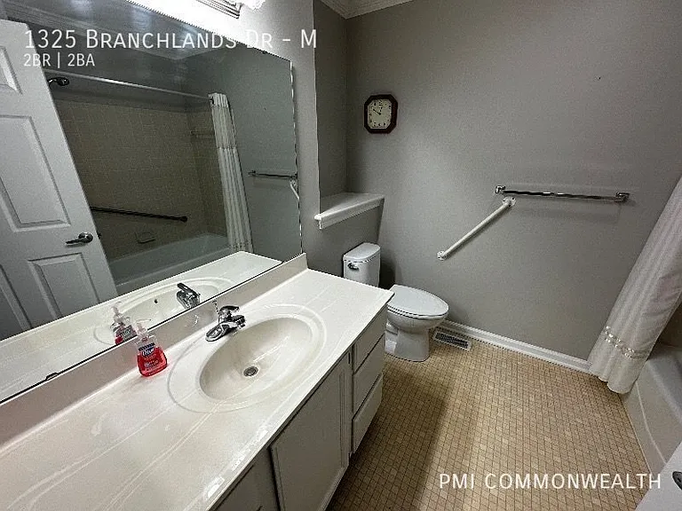 1325 Branchlands Dr #M — Photo 11