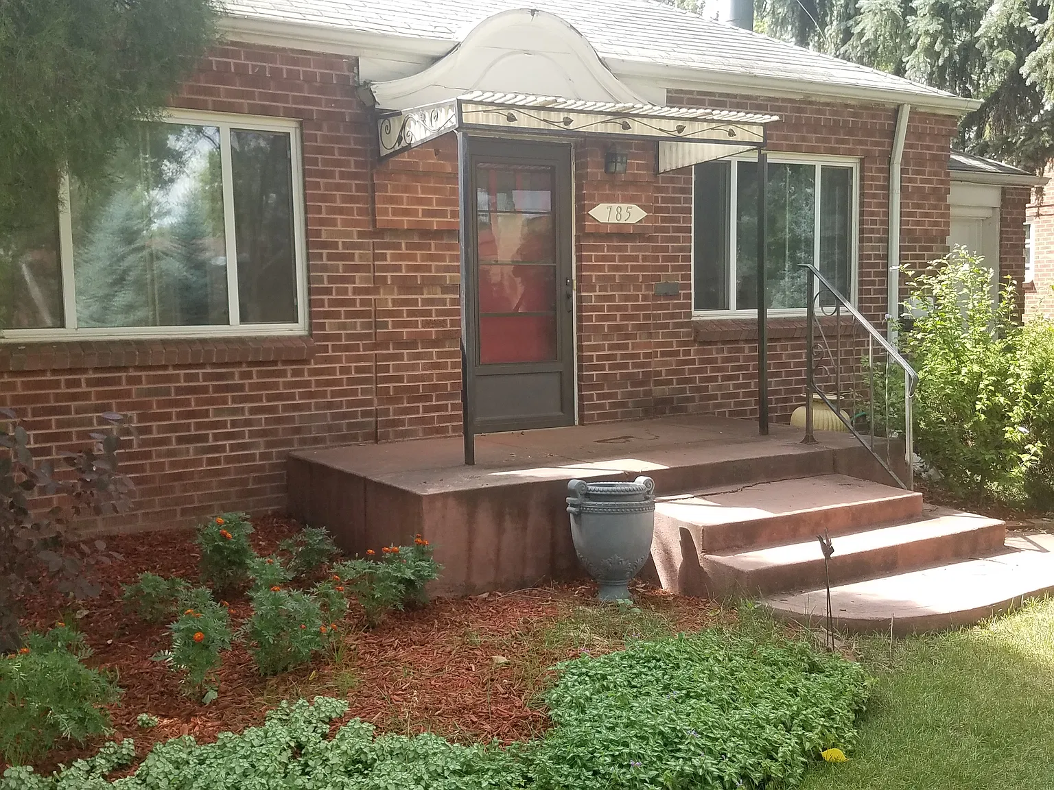 4 bed, 1466 sqft, $2,895 — Photo 3