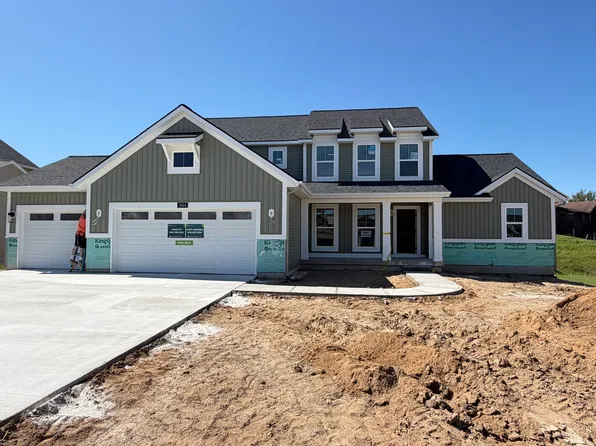 1664 Round Barn Dr, Hudsonville, MI 49426