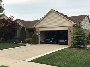 21263 Clear Creek Blvd, Clinton Township, MI 48036