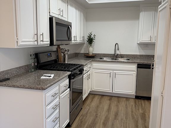 3rd image of 750 S Highland Ave #O