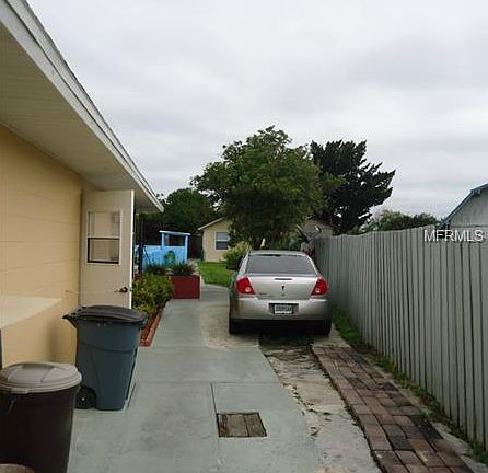 2nd image of 3945 Duck Ct