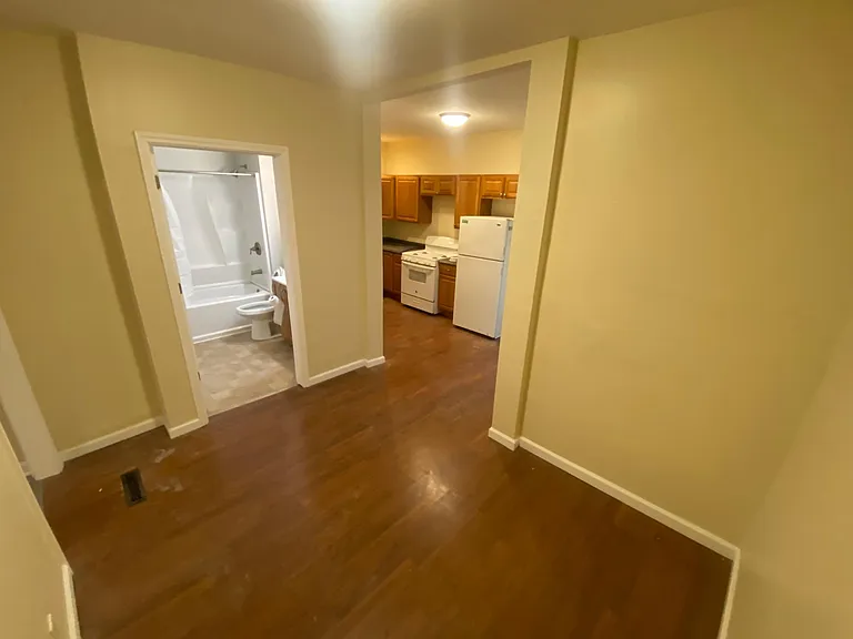 23 Mariner St #1 — Photo 3