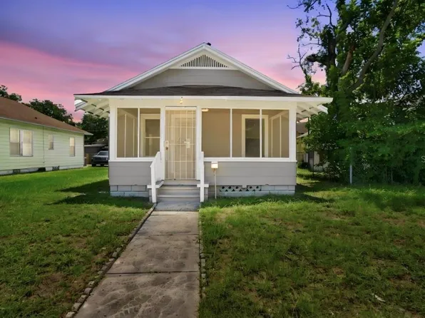 1140 10TH AVENUE S, ST PETERSBURG, FL 33705