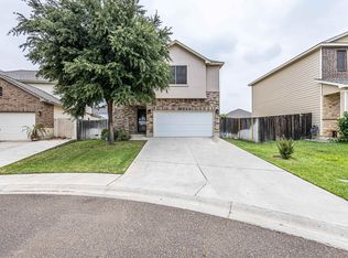 11304 Basque Dr, Laredo, TX 78045