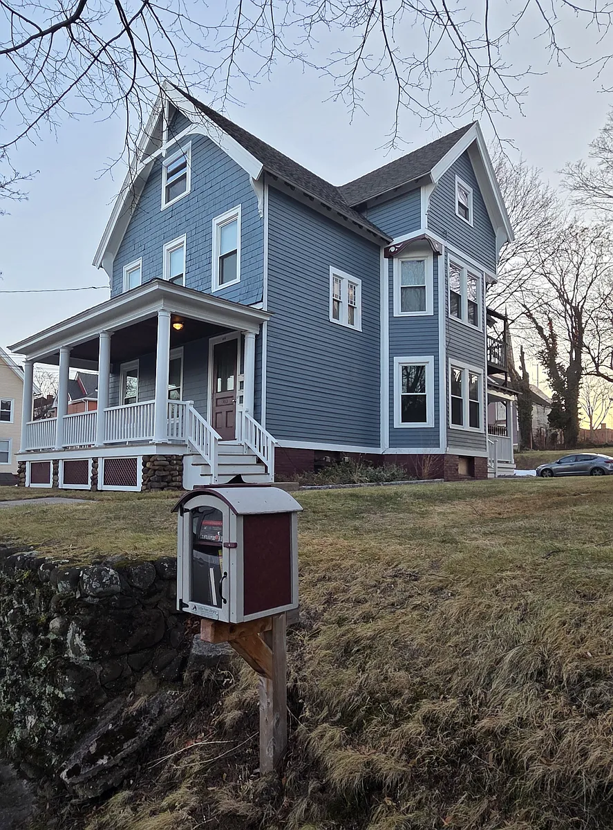 Building Photo - 43 N Whittlesey Ave #2