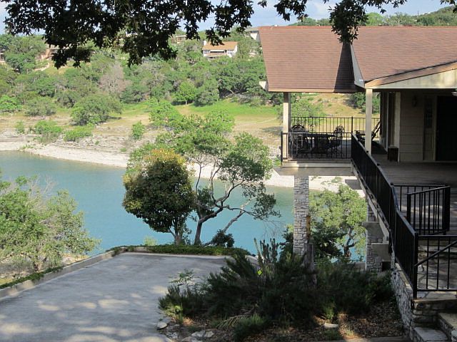 1st image of 2142 Connie Dr