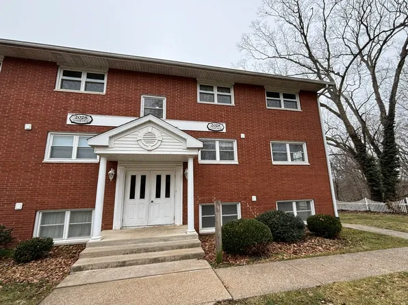 2028 N Old Us 31 APT 8, Niles, MI 49120
