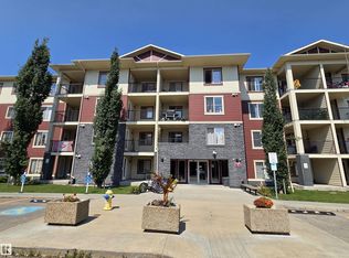 MacTaggart Ridge Gate, Edmonton, AB T6R 0W3