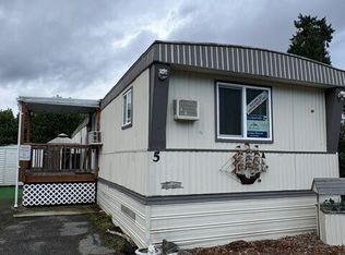 7031 NE 175th Street #5, Kenmore, WA 98028