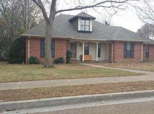 4919 Baywood Dr, Millington, TN 38053