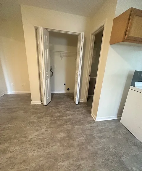 207 Carter St #C — Photo 5