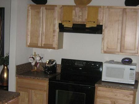 4th image of 1903 McGirts Bluff Ct
