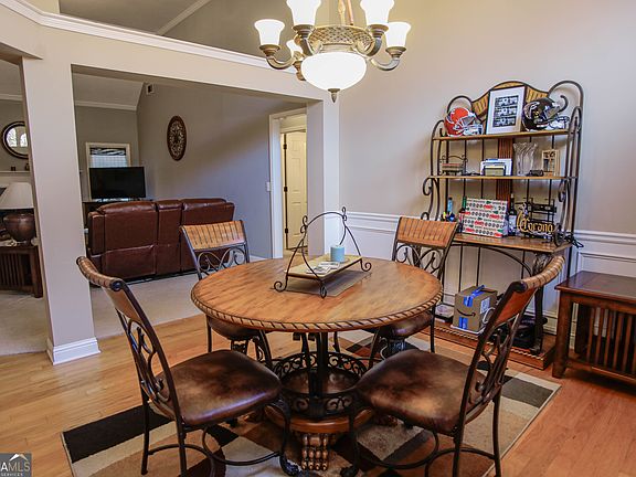 5th image of 3875 Spring Manor Ct