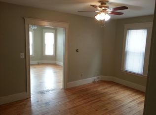 37 Arlington St APT 1, Portland, ME 04101