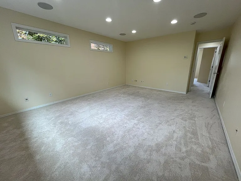 3615 NW Lansbrook Ter — Photo 33