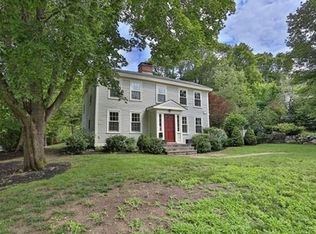 2 Vine St, Lexington, MA 02420